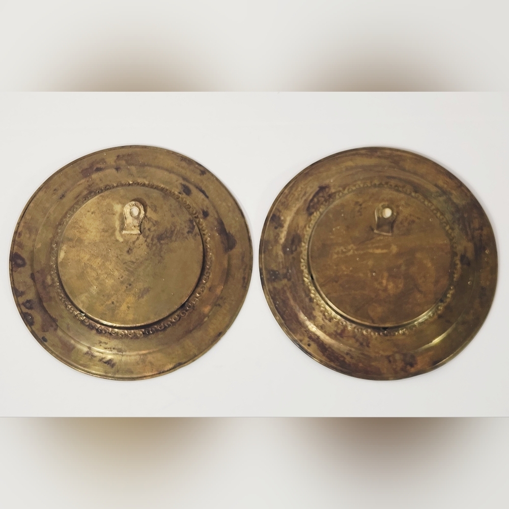 Vintage The Blue Boy & The Red Boy Brass Or Tin Wall Hanging Made In England 6" - Picture 2 of 6